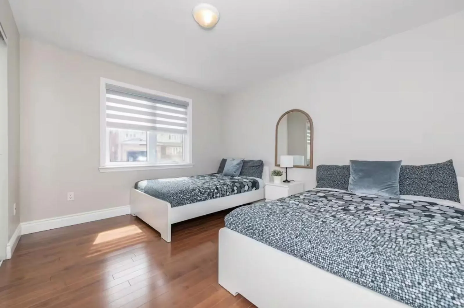 Villa 1913 Rosebella Ottawa 0*,  Kanada